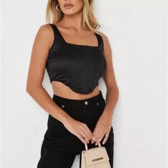 Missguided Other - SATIN CORSET
Black